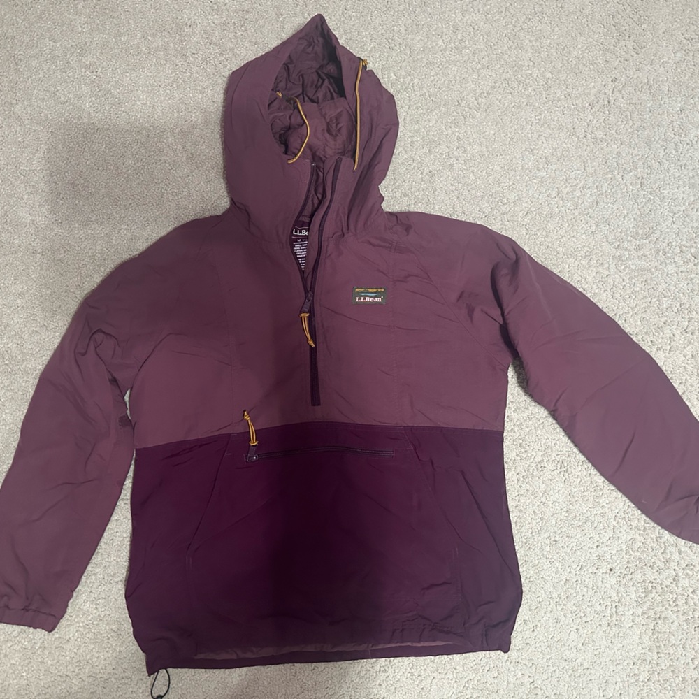 LL Bean wind breaker
